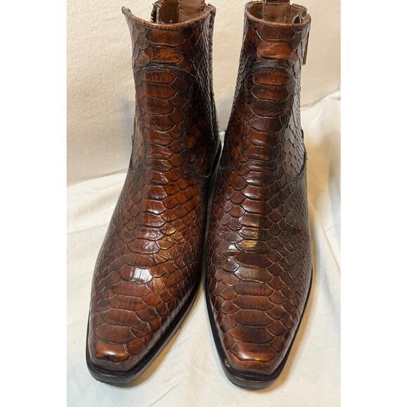 Donald J. Pliner Snakeskin Leather Ankle Boots Size 6.5